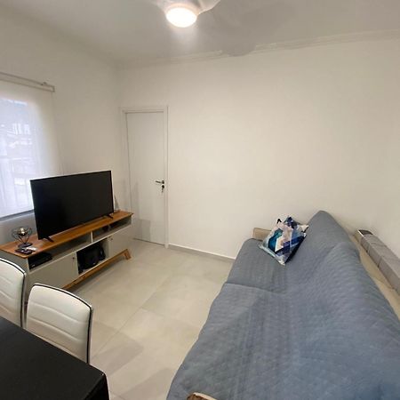 Canto Forte- Suite C/Varanda - Ate 5 Hospedes- Garagem - Wi Fi E 200 Metros Da Praia, 50 Metros Da Av Gastronomica Da Pg Praia Grande Dış mekan fotoğraf