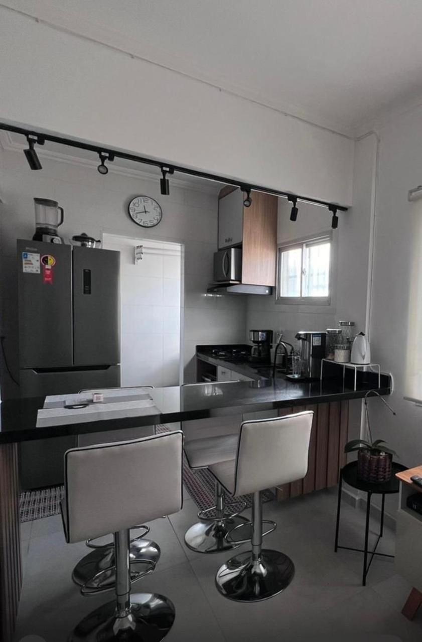 Canto Forte- Suite C/Varanda - Ate 5 Hospedes- Garagem - Wi Fi E 200 Metros Da Praia, 50 Metros Da Av Gastronomica Da Pg Praia Grande Dış mekan fotoğraf