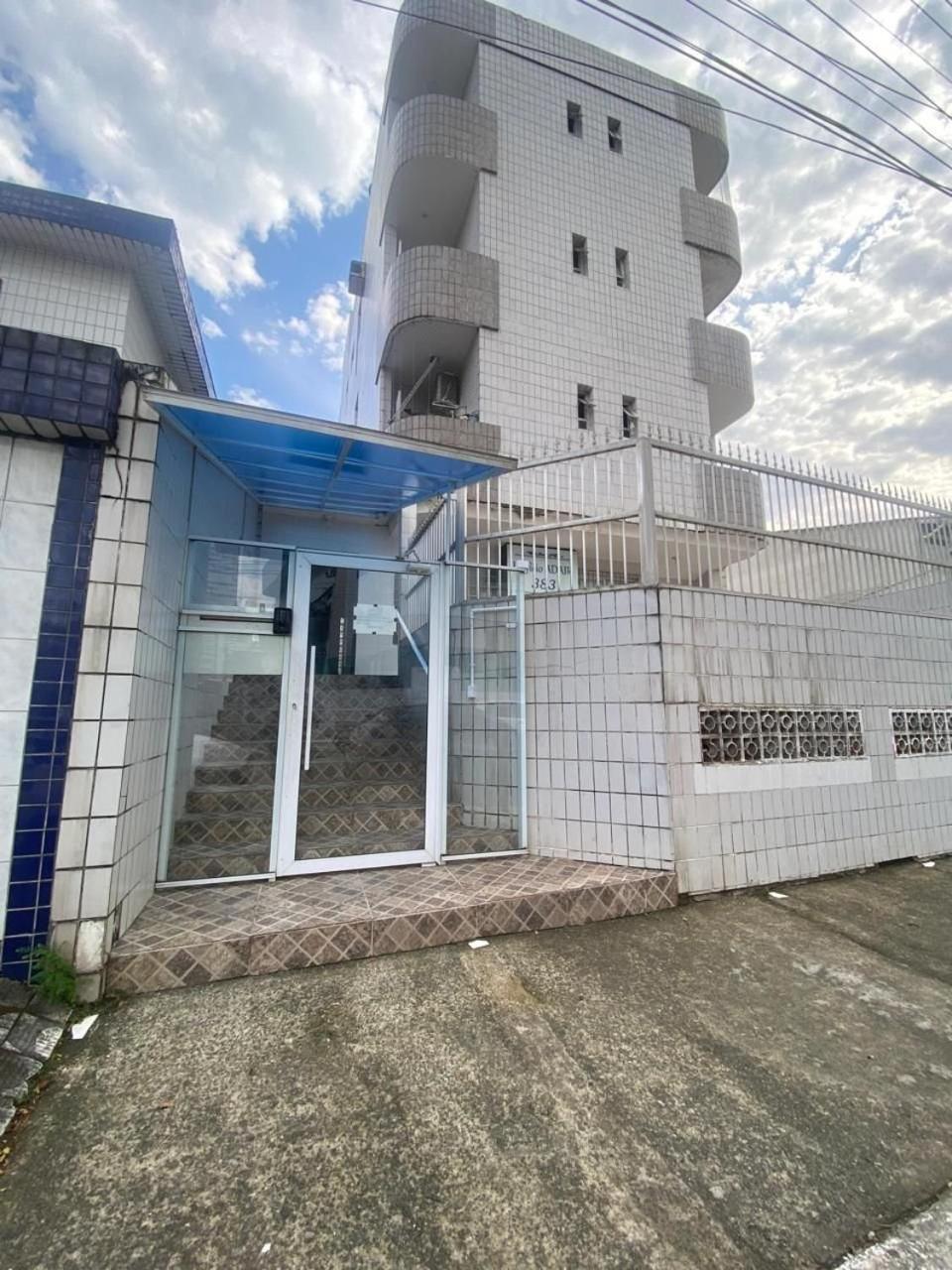 Canto Forte- Suite C/Varanda - Ate 5 Hospedes- Garagem - Wi Fi E 200 Metros Da Praia, 50 Metros Da Av Gastronomica Da Pg Praia Grande Dış mekan fotoğraf